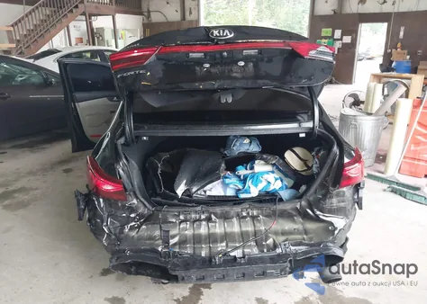 2020 Kia Forte Lxs z USA, uszkodzony, nr VIN 3KPF24AD8LE194334